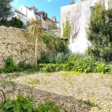 2-Bed Apartment With Garden In Vibrant Brighton District Exterior photo